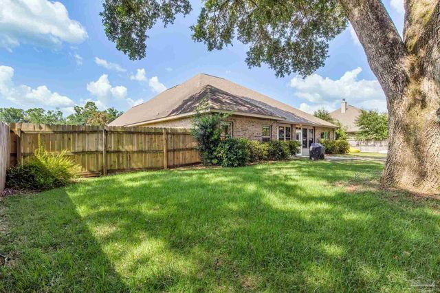 5521 Huntingdon St, Milton, FL 32570