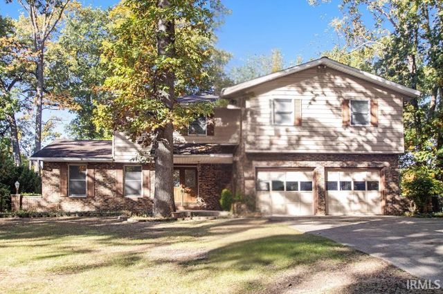 58443 Oakwood Court, Elkhart, IN 46516