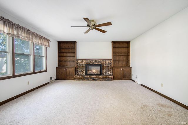 58443 Oakwood Court, Elkhart, IN 46516