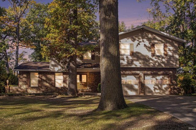 58443 Oakwood Court, Elkhart, IN 46516