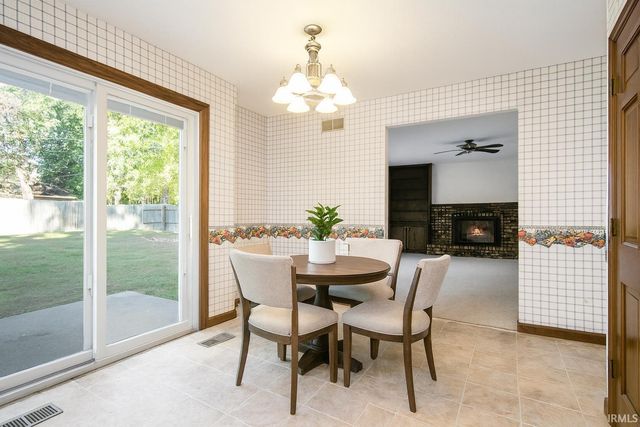58443 Oakwood Court, Elkhart, IN 46516