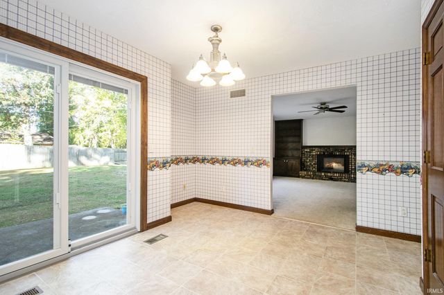 58443 Oakwood Court, Elkhart, IN 46516