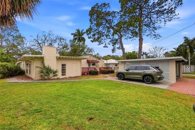 280 SNELL ISLE BOULEVARD NE, St Petersburg, FL 33704