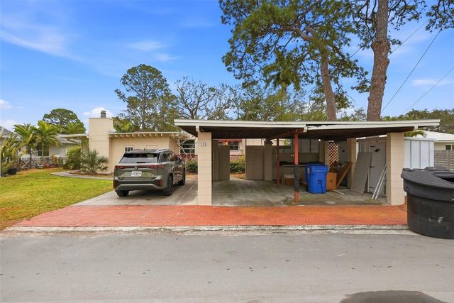 280 SNELL ISLE BOULEVARD NE, St Petersburg, FL 33704