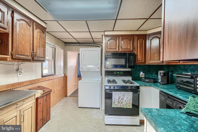 7813 FAIRGREEN RD, Baltimore, MD 21222