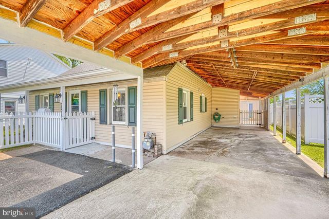 7813 FAIRGREEN RD, Baltimore, MD 21222