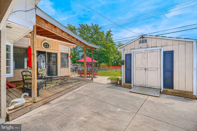 7813 FAIRGREEN RD, Baltimore, MD 21222