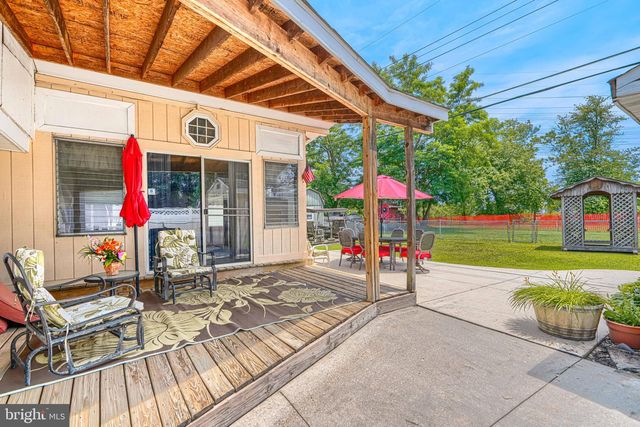 7813 FAIRGREEN RD, Baltimore, MD 21222