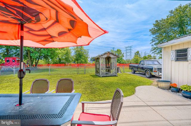 7813 FAIRGREEN RD, Baltimore, MD 21222