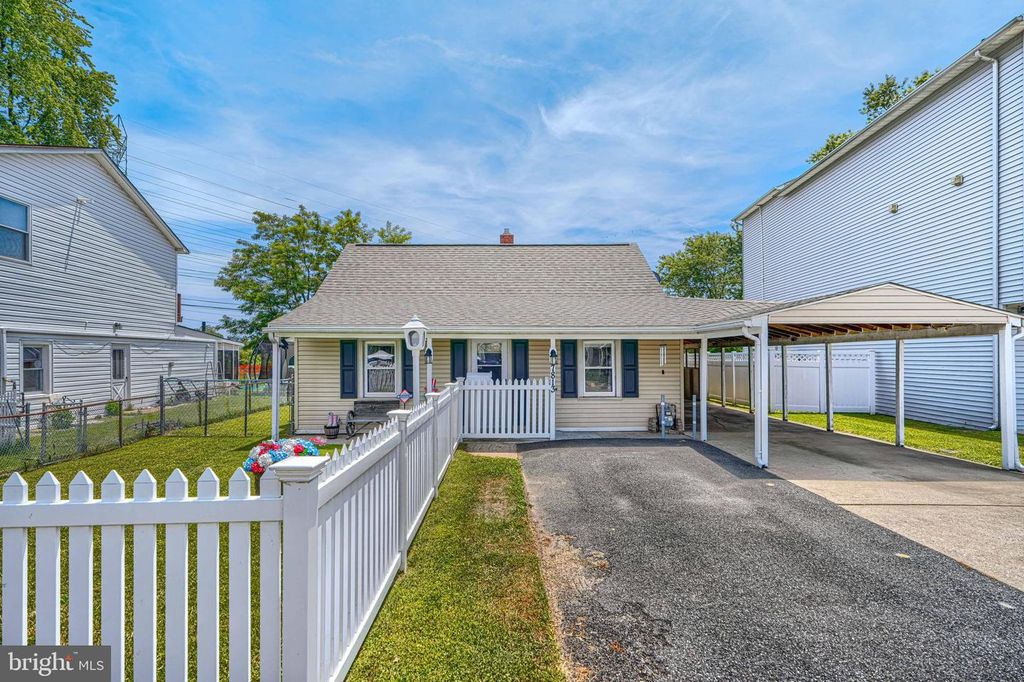 7813 FAIRGREEN RD, Baltimore, MD 21222