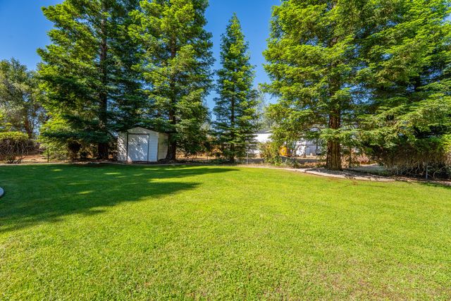 15947 Butterfield Lane, Anderson, CA 96007