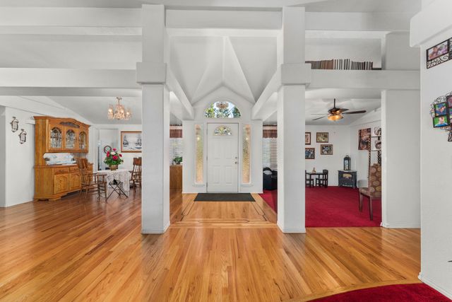 15947 Butterfield Lane, Anderson, CA 96007