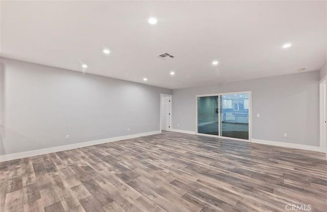 8218 Encino, Northridge, CA 91325