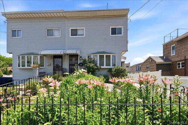 3284 Giegerich Place, Bronx, NY 10465
