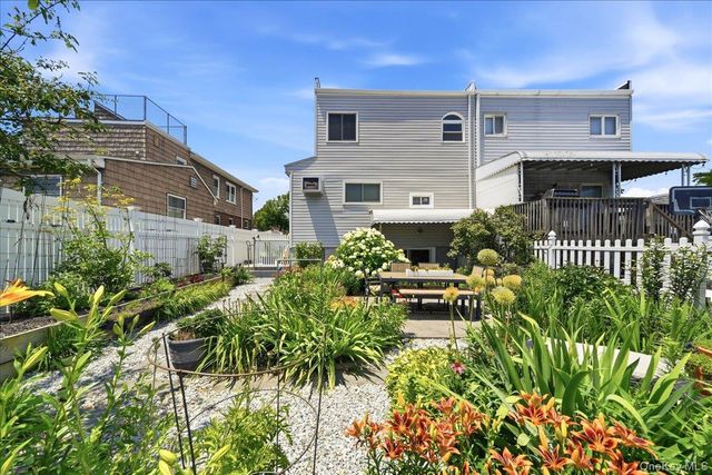 3284 Giegerich Place, Bronx, NY 10465