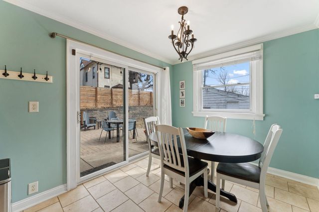 331 Ridgewood Avenue, Minneapolis, MN 55403