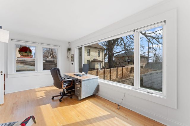 331 Ridgewood Avenue, Minneapolis, MN 55403