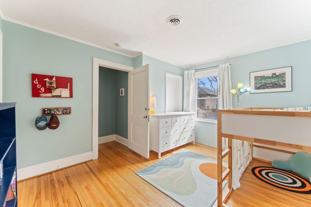 331 Ridgewood Avenue, Minneapolis, MN 55403