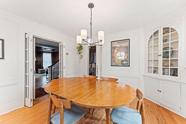 331 Ridgewood Avenue, Minneapolis, MN 55403