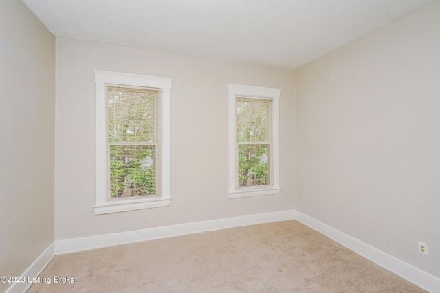 1827 Osage Ave, Louisville, KY 40210