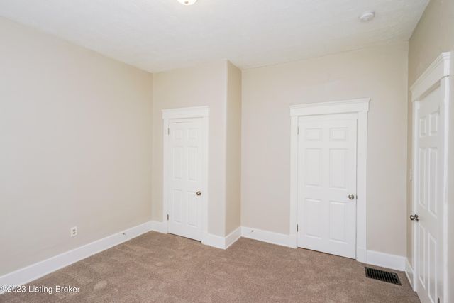 1827 Osage Ave, Louisville, KY 40210