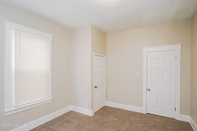 1827 Osage Ave, Louisville, KY 40210