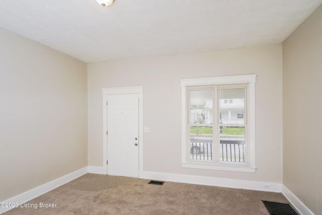 1827 Osage Ave, Louisville, KY 40210