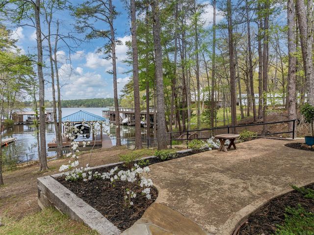 1905 Cr 3108, Jacksonville, TX 75766