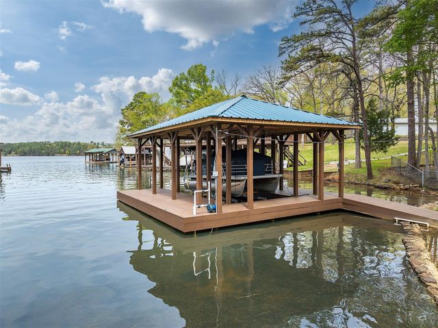 1905 Cr 3108, Jacksonville, TX 75766