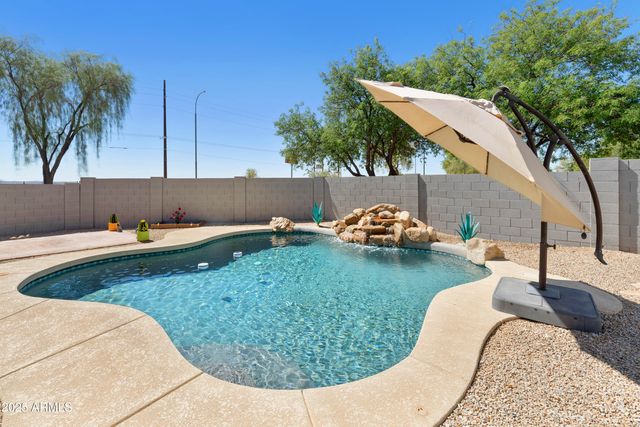 2258 E GLENEAGLE Drive, Chandler, AZ 85249