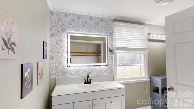 2988 Laboratory Road, Lincolnton, NC 28092