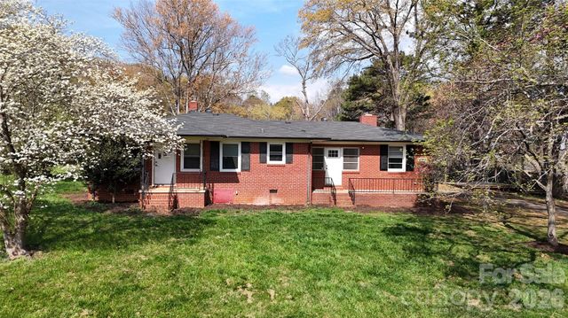 2988 Laboratory Road, Lincolnton, NC 28092