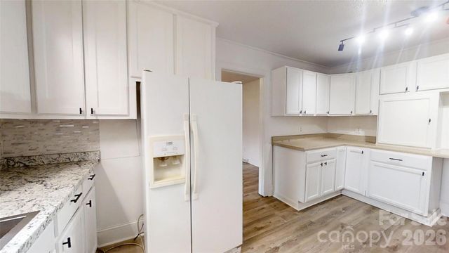 2988 Laboratory Road, Lincolnton, NC 28092