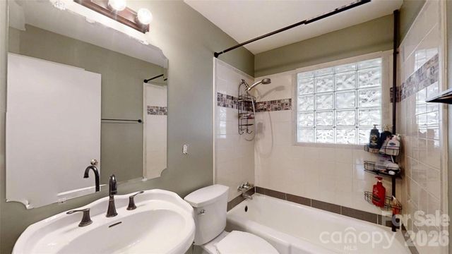 2988 Laboratory Road, Lincolnton, NC 28092