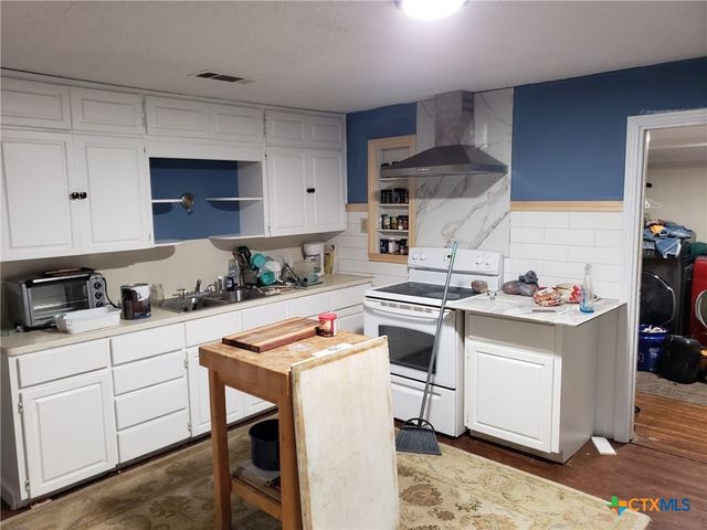 12101 Moffat Road, Temple, TX 76502