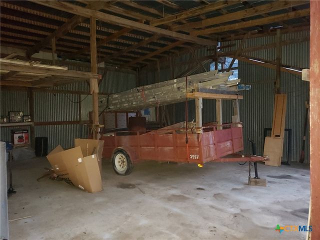 12101 Moffat Road, Temple, TX 76502