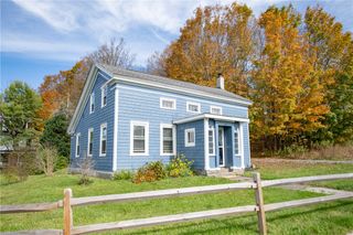 16 Railroad Avenue, Stamford, NY 12167