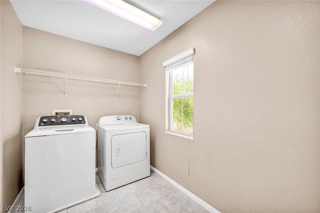 313 Snow Dome Avenue, North Las Vegas, NV 89031