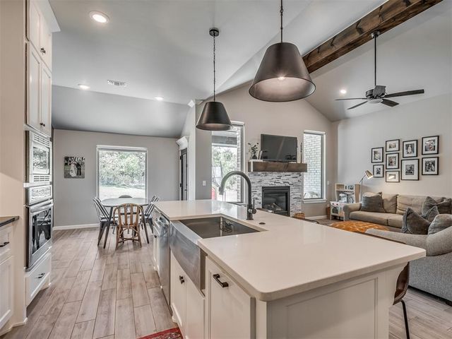 8332 Poplar Drive, Edmond, OK 73034