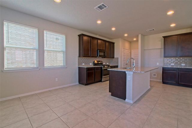 6501 Wolf Pack DR, Pflugerville, TX 78660