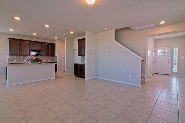 6501 Wolf Pack DR, Pflugerville, TX 78660