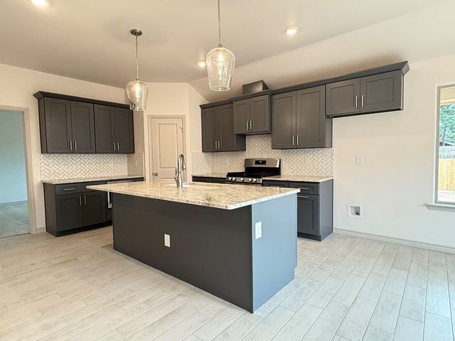 2710 Shirley Dr, Big Spring, TX 79720