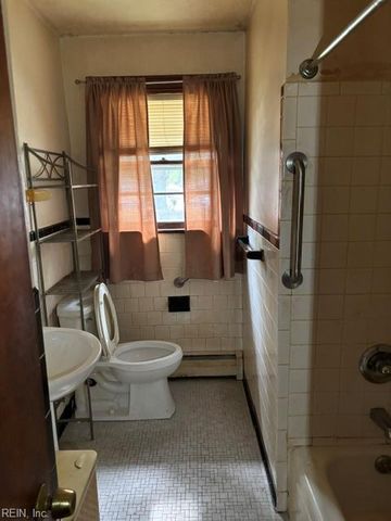 507 Wellons ST, Suffolk, VA 23434