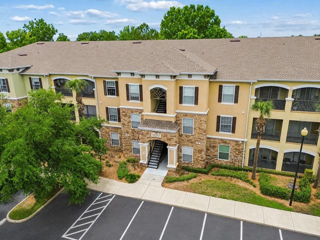 10203 COURTNEY PALMS BOULEVARD 103, Tampa, FL 33619
