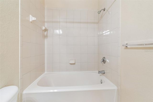 10203 COURTNEY PALMS BOULEVARD 103, Tampa, FL 33619
