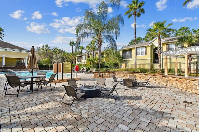 10203 COURTNEY PALMS BOULEVARD 103, Tampa, FL 33619