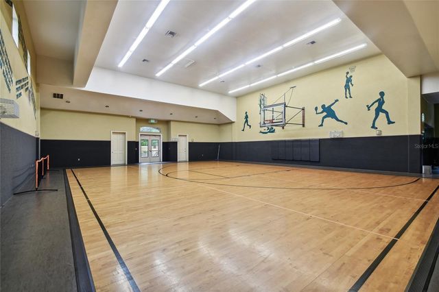 10203 COURTNEY PALMS BOULEVARD 103, Tampa, FL 33619