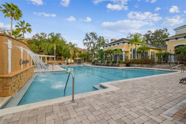 10203 COURTNEY PALMS BOULEVARD 103, Tampa, FL 33619