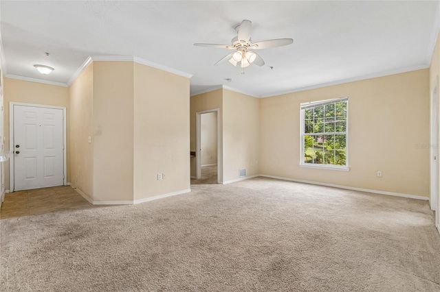 10203 COURTNEY PALMS BOULEVARD 103, Tampa, FL 33619
