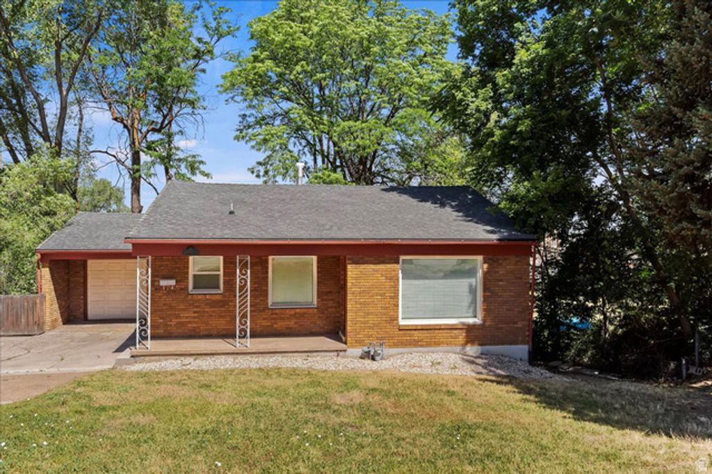 15 E SYLVIA DR, South Ogden, UT 84405 — exterior